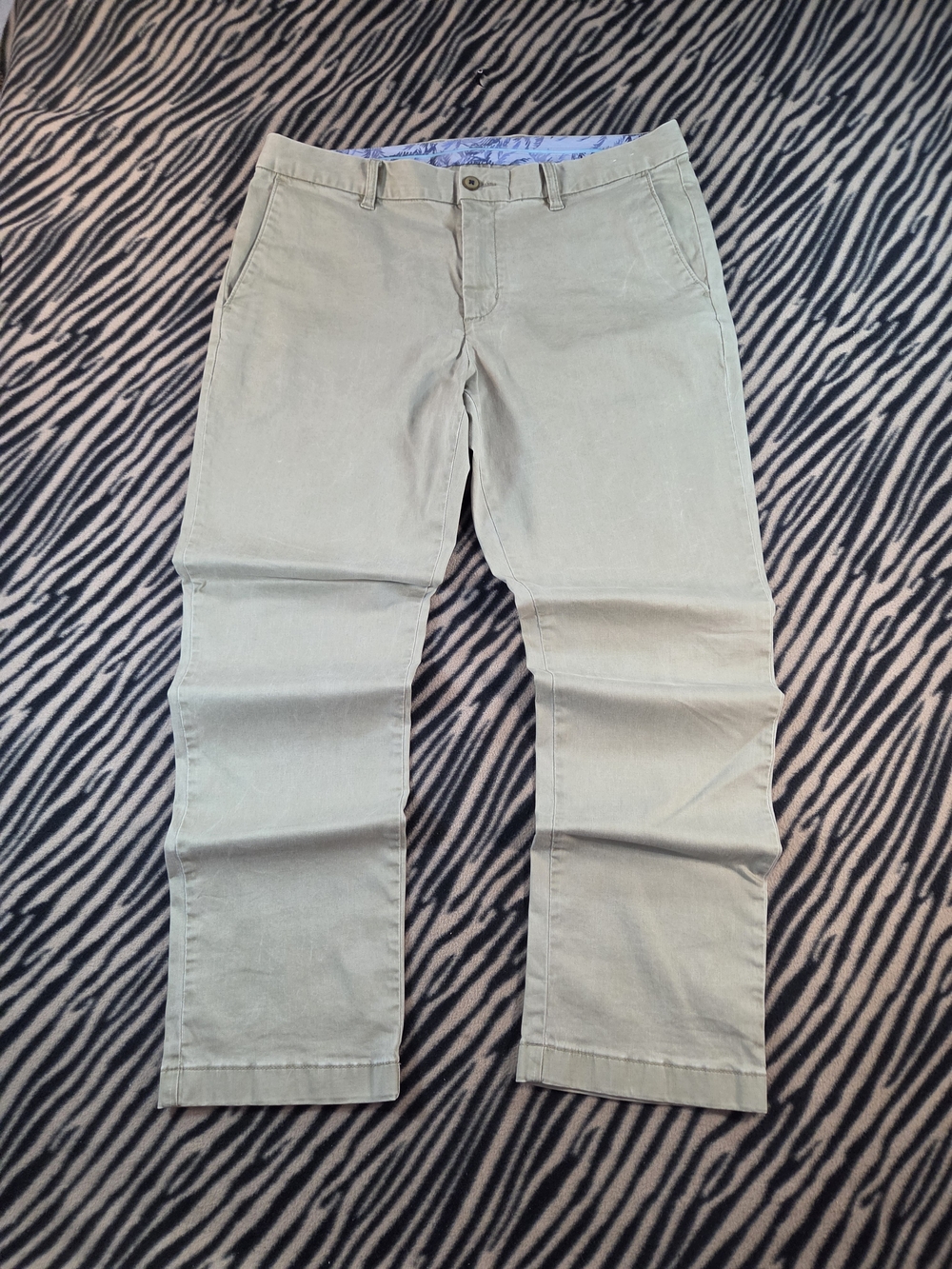 Tommy Bahama Boracay Men's Khaki Chino Pants Size 35x30